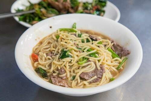 《台北捷運美食》《龍山寺站美食》華西街80年老攤 天天生炒牛肉 奶香牛雜湯絕妙好滋味 - 台北郵報 | The Taipei Post 《台北捷運美食》《龍山寺站美食》華西街80年老攤 天天生炒牛肉 奶香牛雜湯絕妙好滋味 - 台北郵報 | The Taipei Post