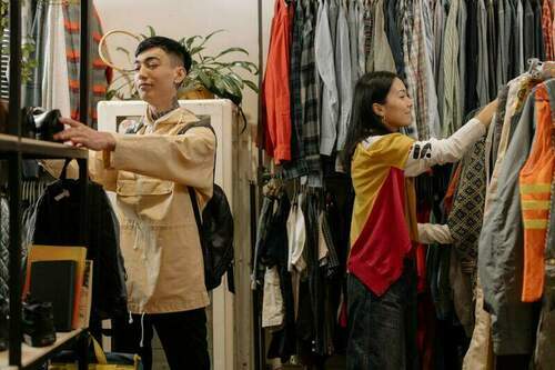 台灣一年丟棄2億件衣服！上百女性職人雙11前發聲抗「時尚浪費」 - 台北郵報 | The Taipei Post