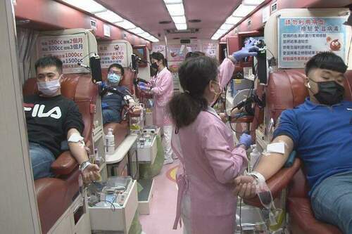 世華傳愛全球做公益-六大洲姊妹同步捐熱血