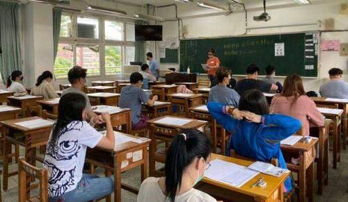111學年度新北市高中教師聯合甄選初試登場 加分及增額人數翻倍 - 台北郵報 | The Taipei Post