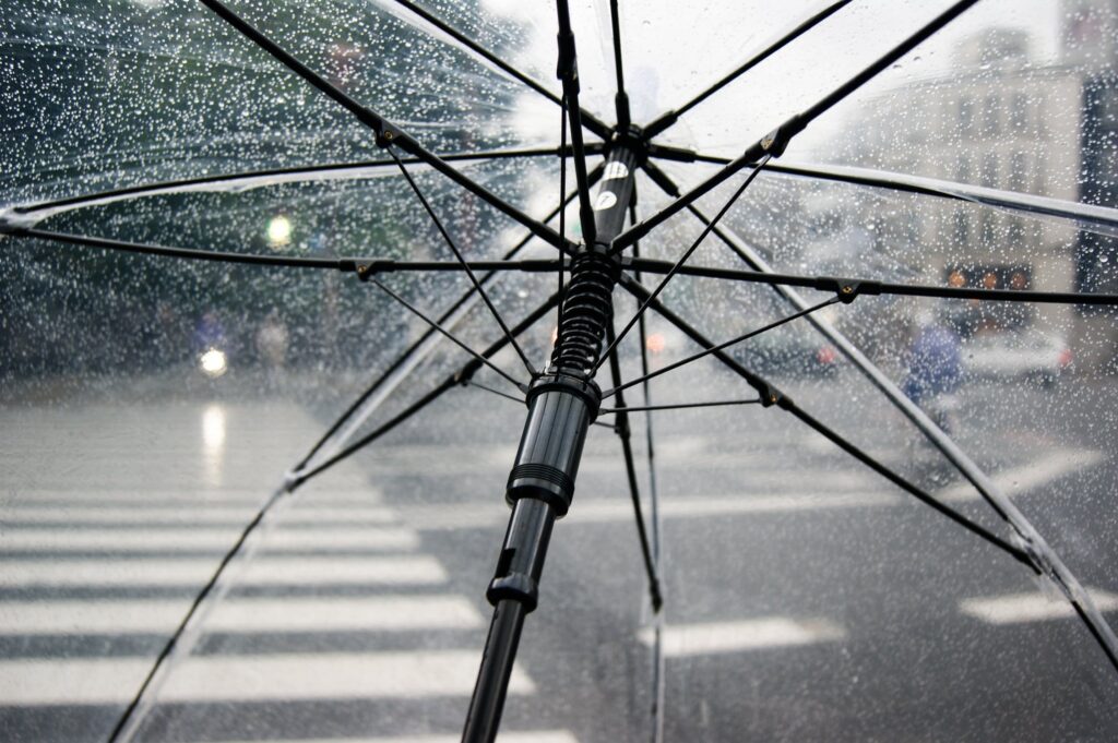 5縣市發布大雨特報！注意劇烈天氣　明起鋒面遠離轉晴