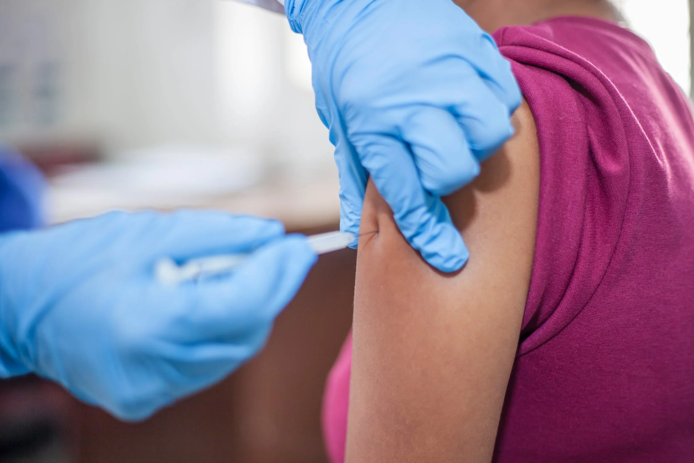 指揮中心宣布：6/1起設置6兒童疫苗大型接種站