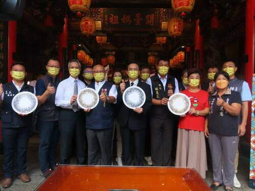 新港奉天宮跨界限量發行-媽祖、虎爺紀念款隱形眼鏡