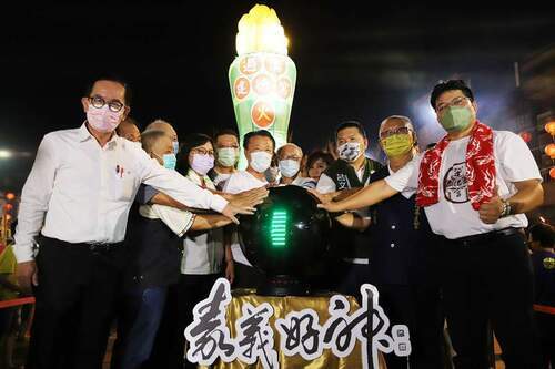 鬼門開前 建德宮百年傳統「火燈夜巡」 - 台北郵報 | The Taipei Post