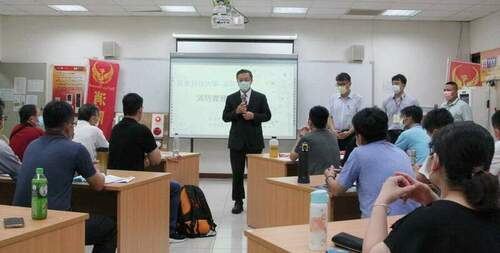 台積電委吳鳳科大消防系　進行全台供應商「消防實務訓練」