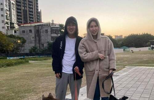 告別余苑綺⋯余祥銓追思會泣不成聲　淚崩哭喊：好想夢到妳