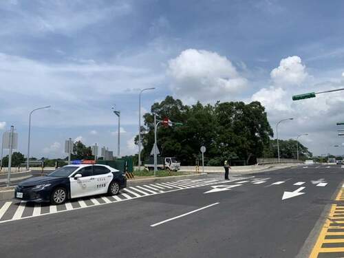 中秋連假龍潭各遊樂區易塞車 龍潭警啟動交通疏導措施 - 台北郵報 | The Taipei Post