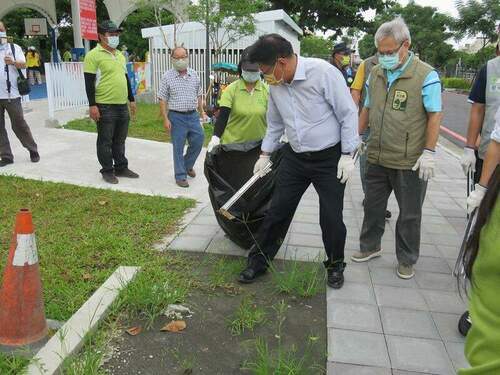 加強登革熱清理孳生源 屏東縣全力防堵登革熱疫情 - 台北郵報 | The Taipei Post 加強登革熱清理孳生源 屏東縣全力防堵登革熱疫情 - 台北郵報 | The Taipei Post