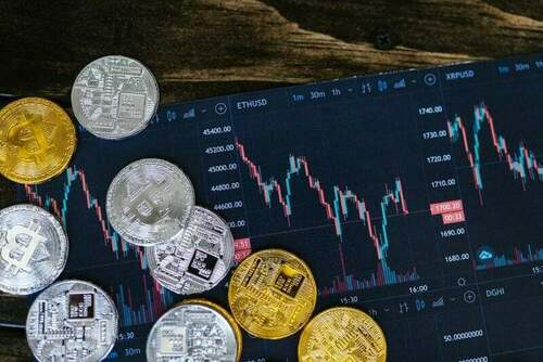 傳統銀行進入加密貨幣產業，加密貨幣交易所bingx總監：「這點」是關鍵