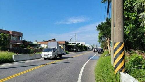 男騎士超車擦撞倒地 遭曳引車輾壓送醫不治 - 台北郵報 | The Taipei Post