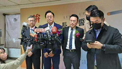 張善政就任桃園市長-誓言要用最好政績回報市民-｜-政治