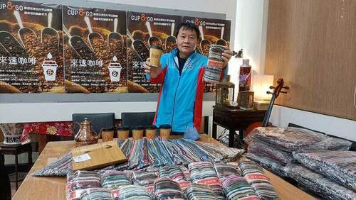 影音/買兩條圍巾就送咖啡　壯圍加油站與華山基金會邀您做愛心 - 台北郵報 | The Taipei Post