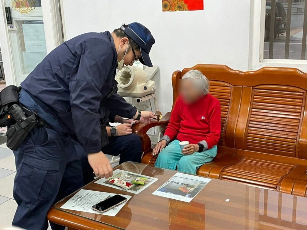 8旬婦吃完午餐不見蹤影 平警在這找到她 - 台北郵報 | The Taipei Post
