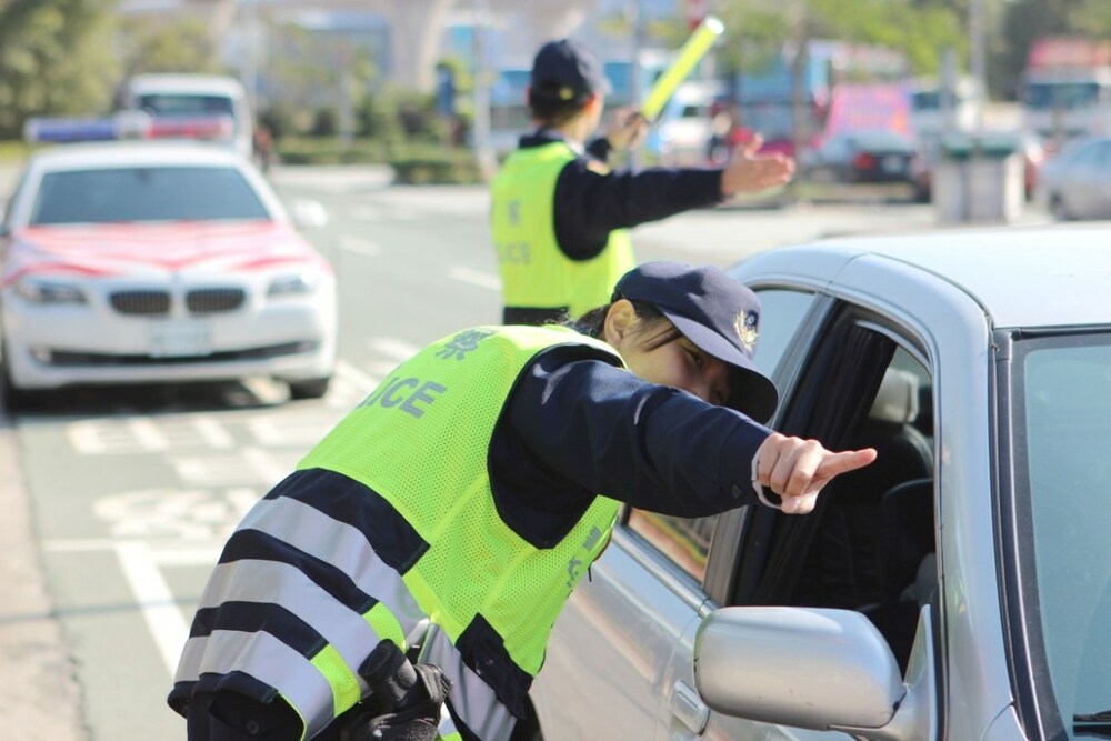 清明掃墓車潮多 國道警籲改走替代道路 - 台北郵報 | The Taipei Post