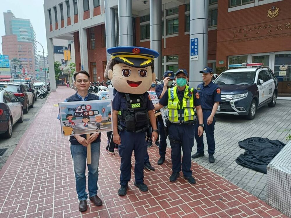 桃警執行交通大執法 落實安全宣導護民安全 - 台北郵報 | The Taipei Post