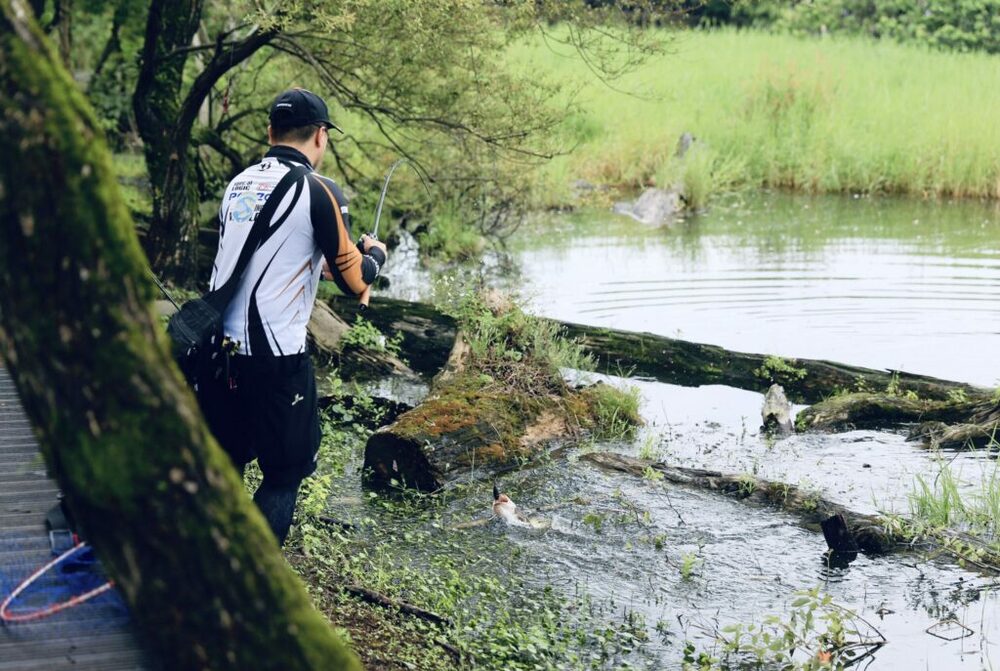 羅東林管處邀民眾用釣竿移除外來魚種 恢復原生魚類生態