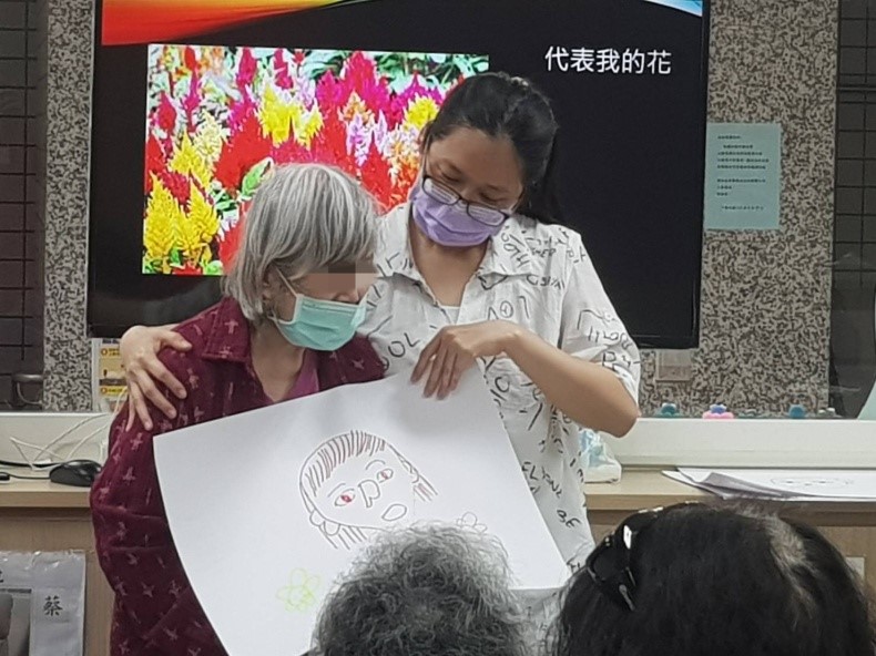 北榮桃分院推「藝術園藝課」 提升失智長輩身心健康