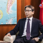 國安局長蔡明彥表示，現在台海沒有兵凶戰危，討論戰爭和平選項是人為塑造出來的氣氛，客觀環境上，沒有中國要即刻武力犯台的事實。（圖：外交部官網）
