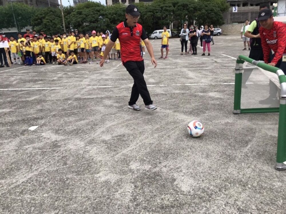 台電足球FUN電營桃園青埔登場 吸引逾2百學童參加