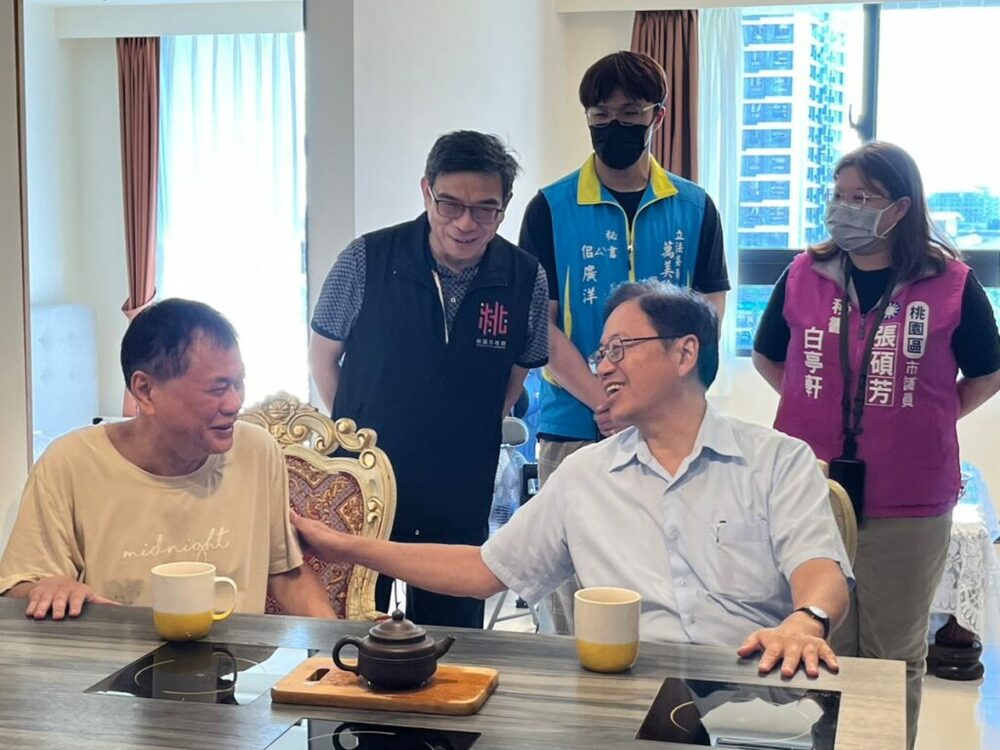 張善政推高齡友善換居社宅專案 關心長輩生活起居