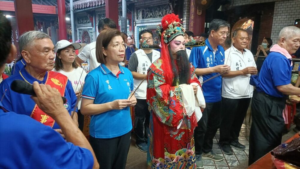 影音/傳承兩百多年 宜蘭城遊街放水燈開鬼門祈平安