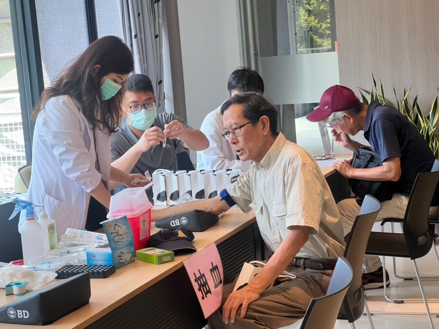 東海大學婦女會聯合臺中榮總-關愛高齡長者　舉辦周全性健康評估暨講座
