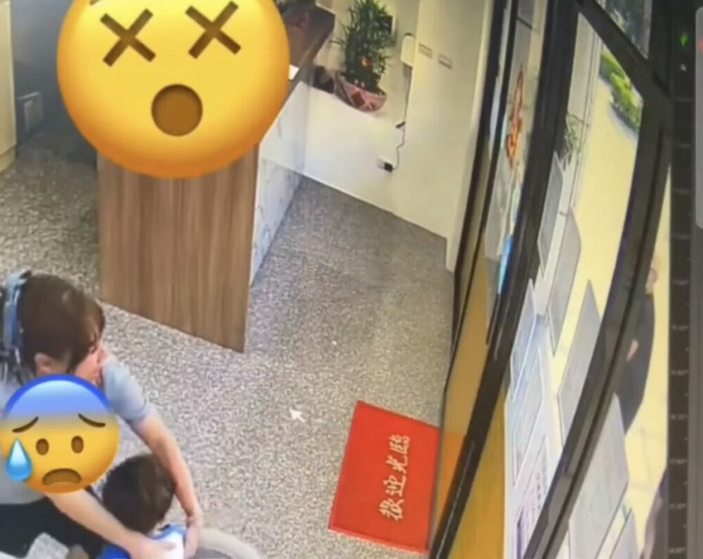 【有片】疑商業糾紛 黑衣人持棍棒砸店兇狠畫面曝