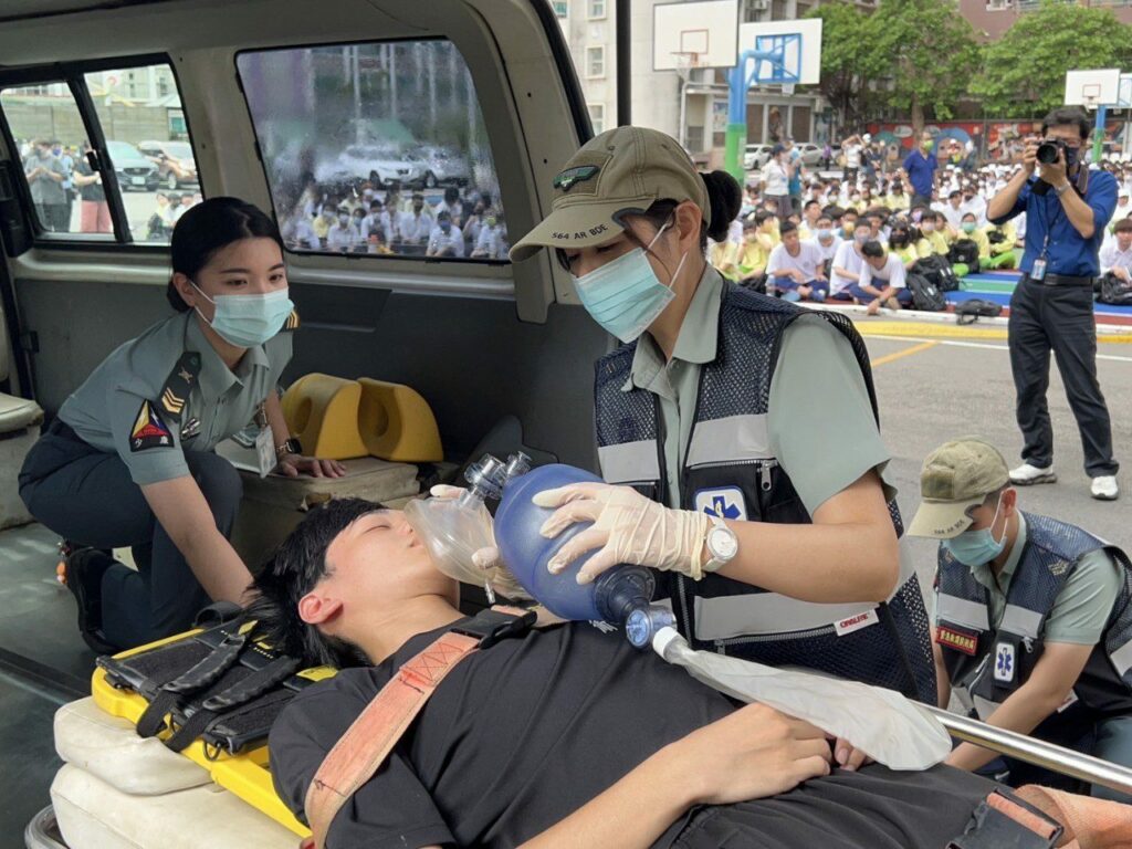 全國防災演習　陸軍裝甲第564旅演練過程逼真