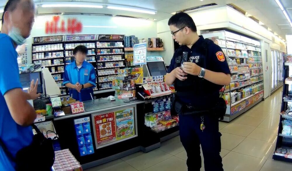 幫女網友買3萬元遊戲點數 龜山警苦勸逾10分鐘阻詐