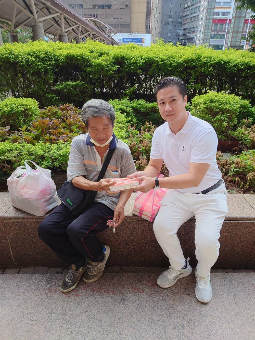 龔偉綸:成功不是你贏過多少人,而是幫過多少人 - 台北郵報 | The Taipei Post 龔偉綸:成功不是你贏過多少人,而是幫過多少人 - 台北郵報 | The Taipei Post