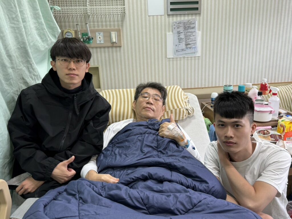 感動！中原大學獨居副教授病倒-學生自發性全天候照顧