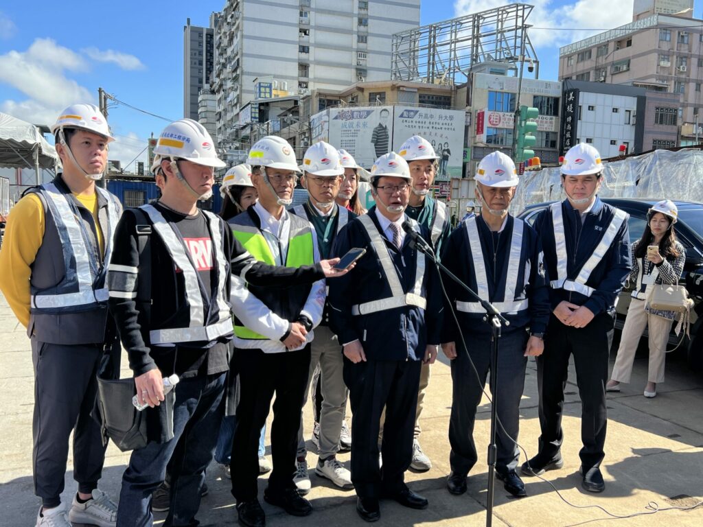 鄭文燦宣布年底核定桃捷綠線延伸中壢-盼加速地方發展