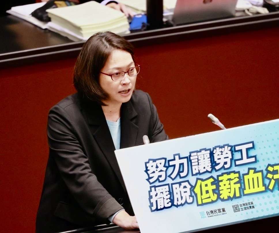 《最低工資法》三讀通過-賴香伶：在野黨不敵人數優勢遭封殺