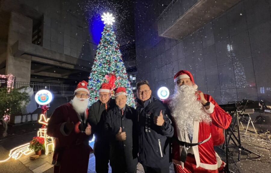 東海大學下雪了！最美聖誕繽紛輕雪季登場　熱鬧市集打造白色聖誕夜