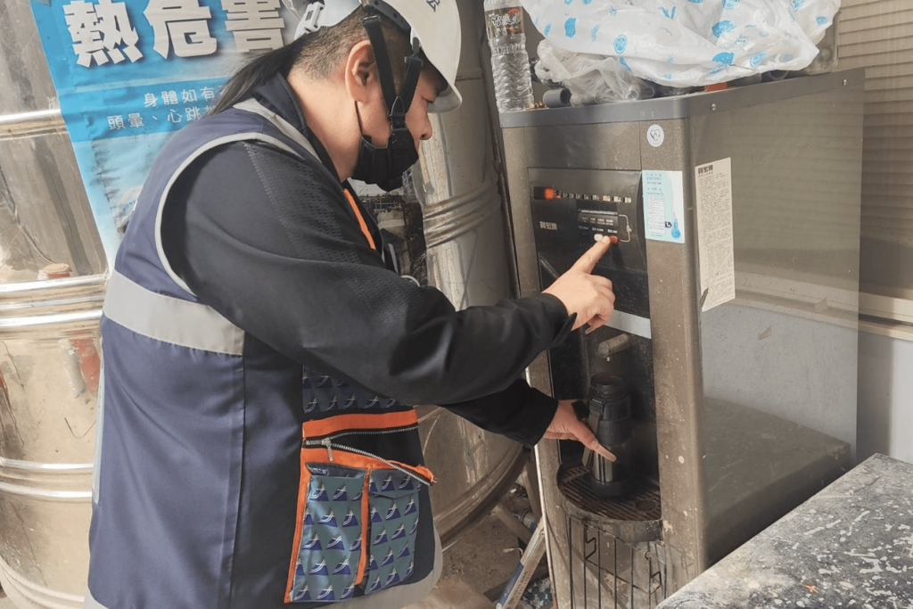 入冬最強寒流來襲-新北勞工局提醒戶外作業者應加強保暖
