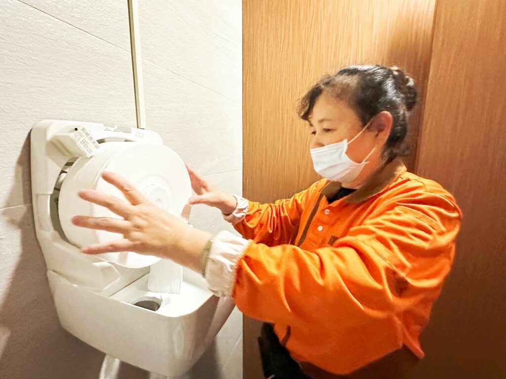 桃機洗手間導入智慧化管理-榮獲日本廁所協會未來賞、人氣獎肯定