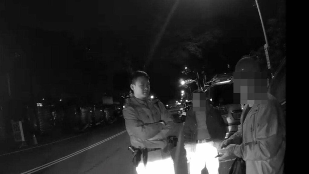 男子遇警闖紅燈一路逃-遭攔竟辯稱不知在追他