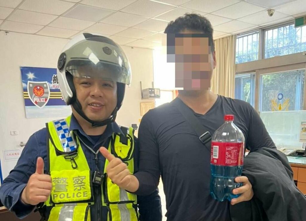 男子祭祖返程機車沒油-大溪警奔波為他「加油」