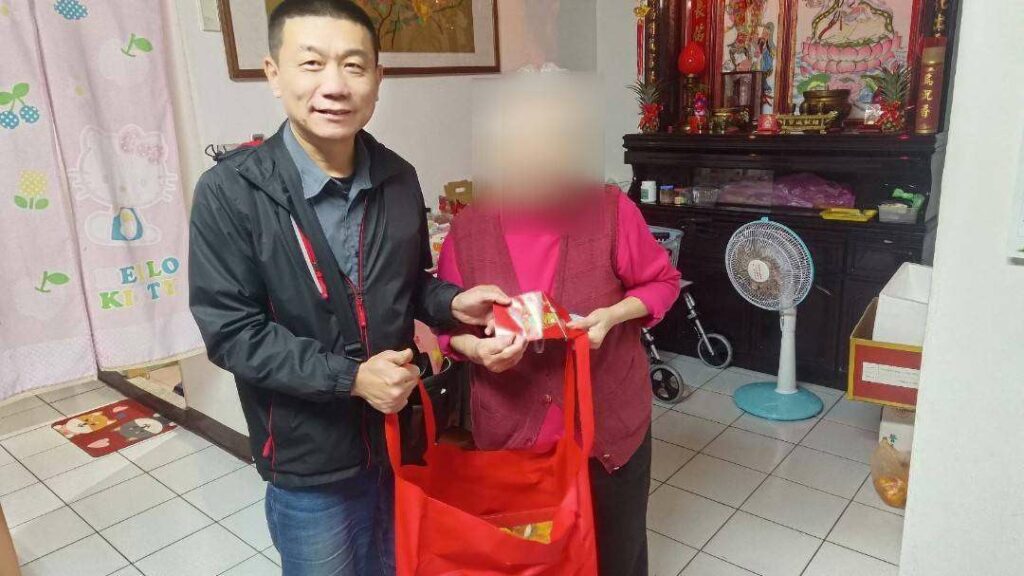 不只維護治安！蘆竹警發揮社區警政理念熱心助民
