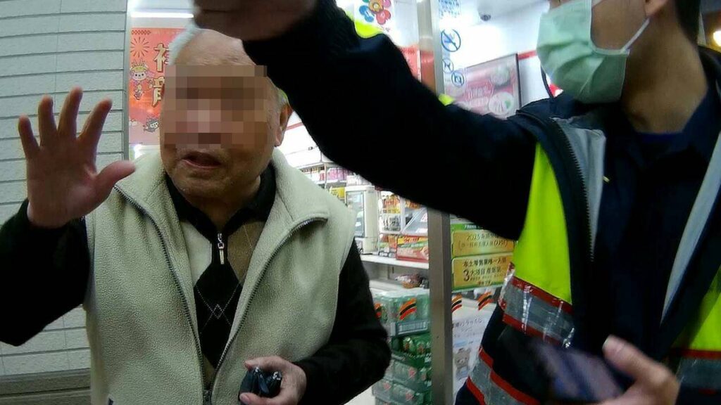 人民保母！桃警主動關懷-助迷途老人平安返家