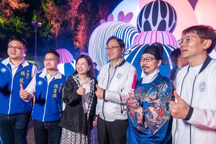 漢服粉專宣傳「中國台灣」桃園燈會-張善政：不能接受