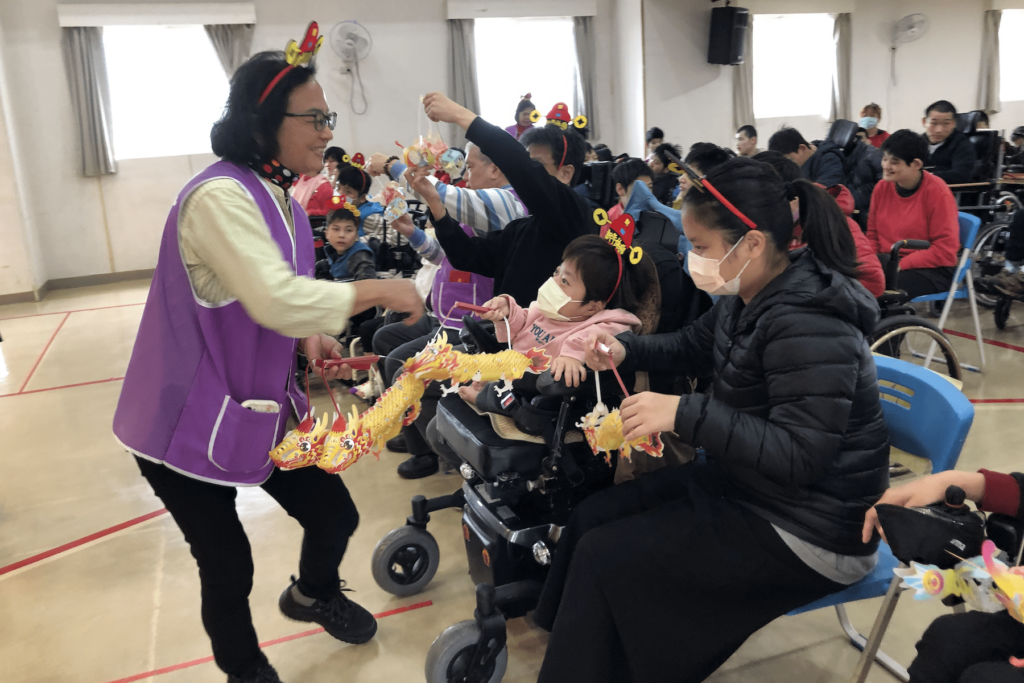 新北八里愛心教養院院生返院-志工精心準備新春迎院活動-溫馨感動全場