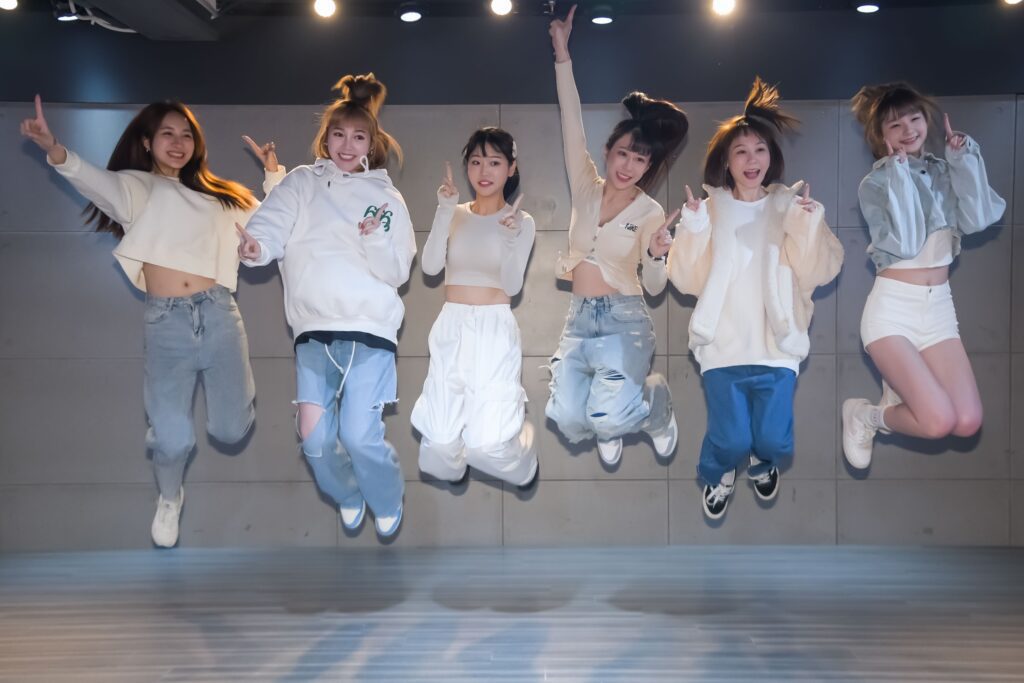 《炸裂吧！女孩》總冠軍賽火熱售票中-黃隊祭出性感女人香-挑戰演出尺度
