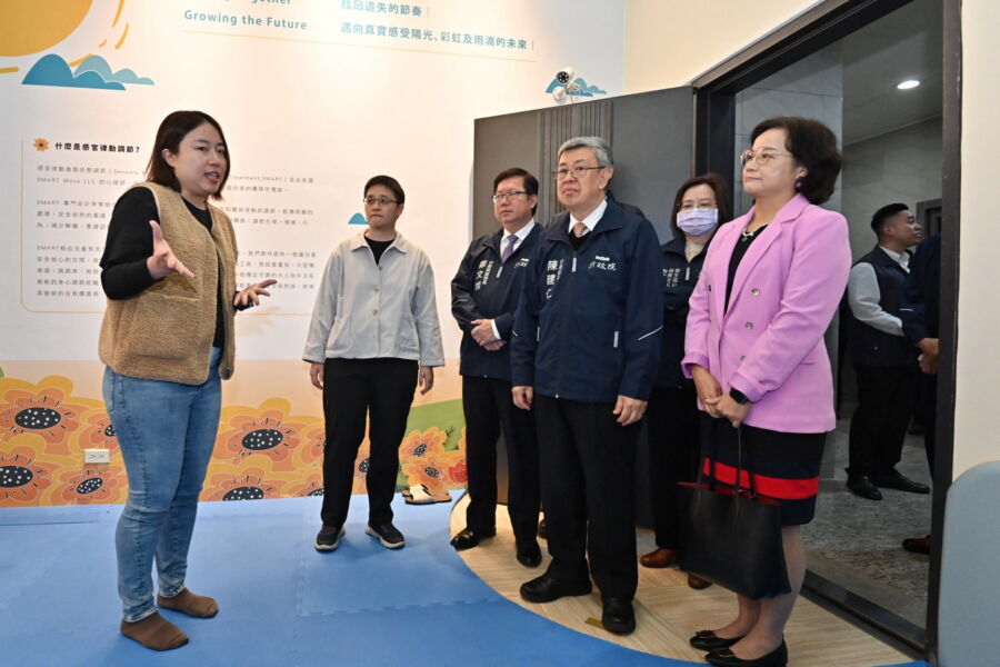 參訪勵馨林口服務中心　陳揆：透過公私協力建構社會安全網