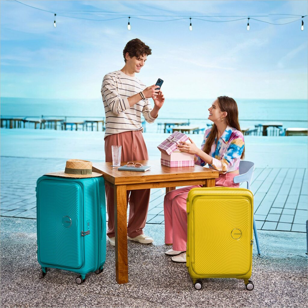 american-tourister「fun價開心玩」-經典唱盤箱curio-強勢優惠只要4,999元起