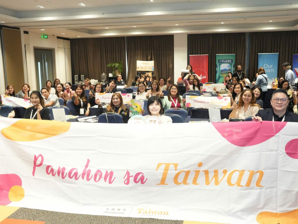 交通部觀光署曼谷辦事處辦理菲律賓旅遊業者教育訓練-推薦全臺創新景點-增加觀光吸引力