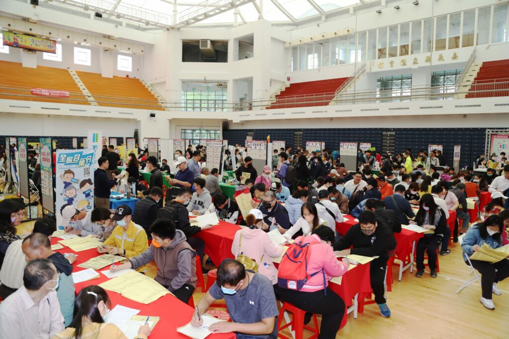 嘉義縣113年度現場徵才登場-提供逾1千個職缺