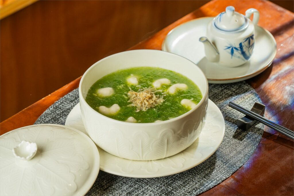 米其林推薦台菜指標進駐百貨　引爆飲食話題