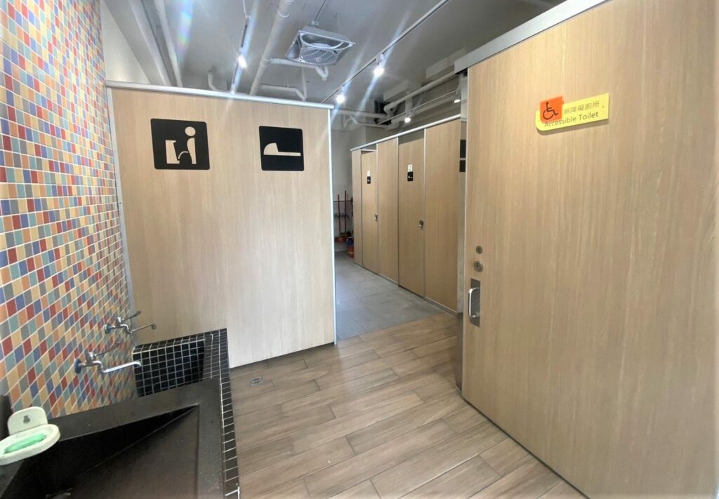 新北推動「4k好便所」　中和國小廁所舊翻新　打造性別友善如廁空間
