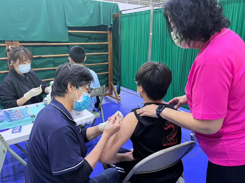 守護青年學子健康　嘉市啟動國中生hpv疫苗校園接種服務